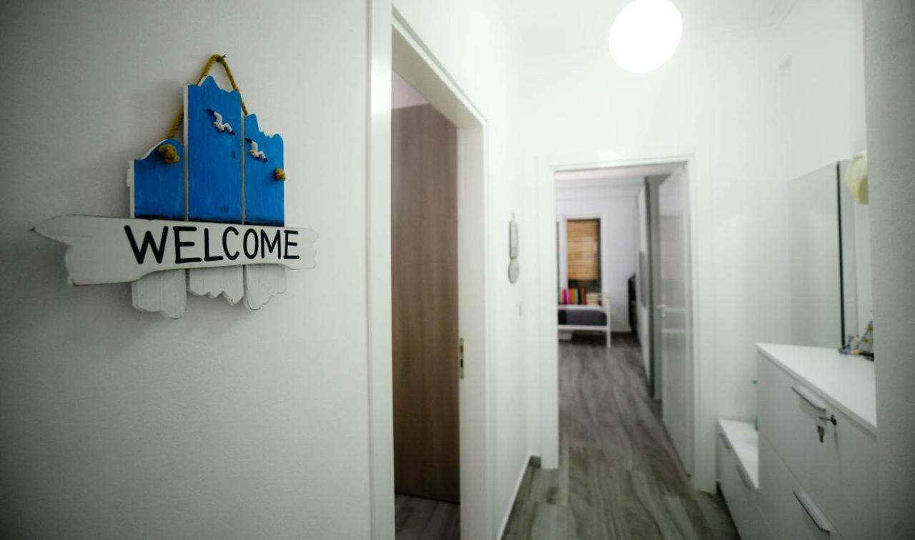 Vila Rina At Aquamarine Residence Vlorë Exteriör bild